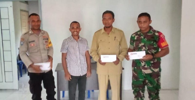 Silaturahmi di Kantor Camat, Panwaslu Kayoa Utara Menghimbau dan Memberikan Surat Netralitas ASN & TNI/Polri