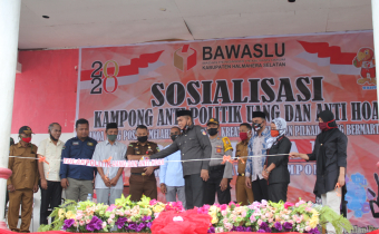 Bawaslu Halmahera Selatan Gelar Launching Kampong Anti Politik Uang dan Anti Hoax