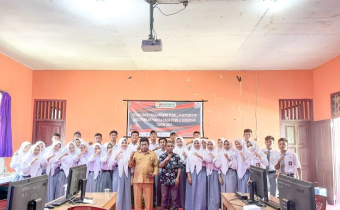 Bawaslu Halsel “Go To School”  Tingkatkan Peran Pengawasan Partisipatif Bagi Pemilih Pemula.